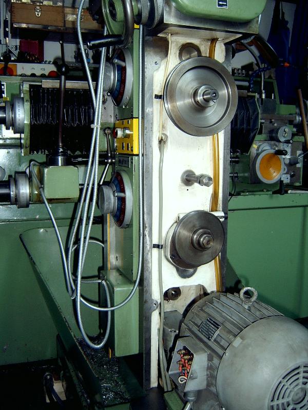 ALG100 007.JPG